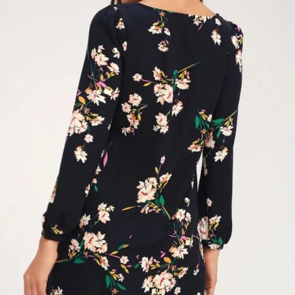 Lulu’s Herbaceous Babe Navy Floral Print Shift Dress XS